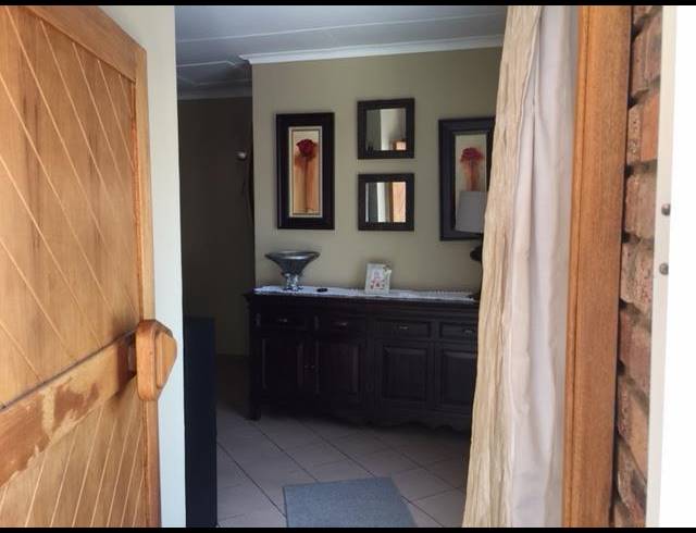 4 BEDROOM HOUSE TO LET IN SAFARI GARDENS